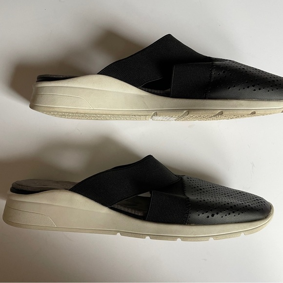 Adrienne Vittadini Black Slip On Mules Kyle Shoes - Picture 7 of 12